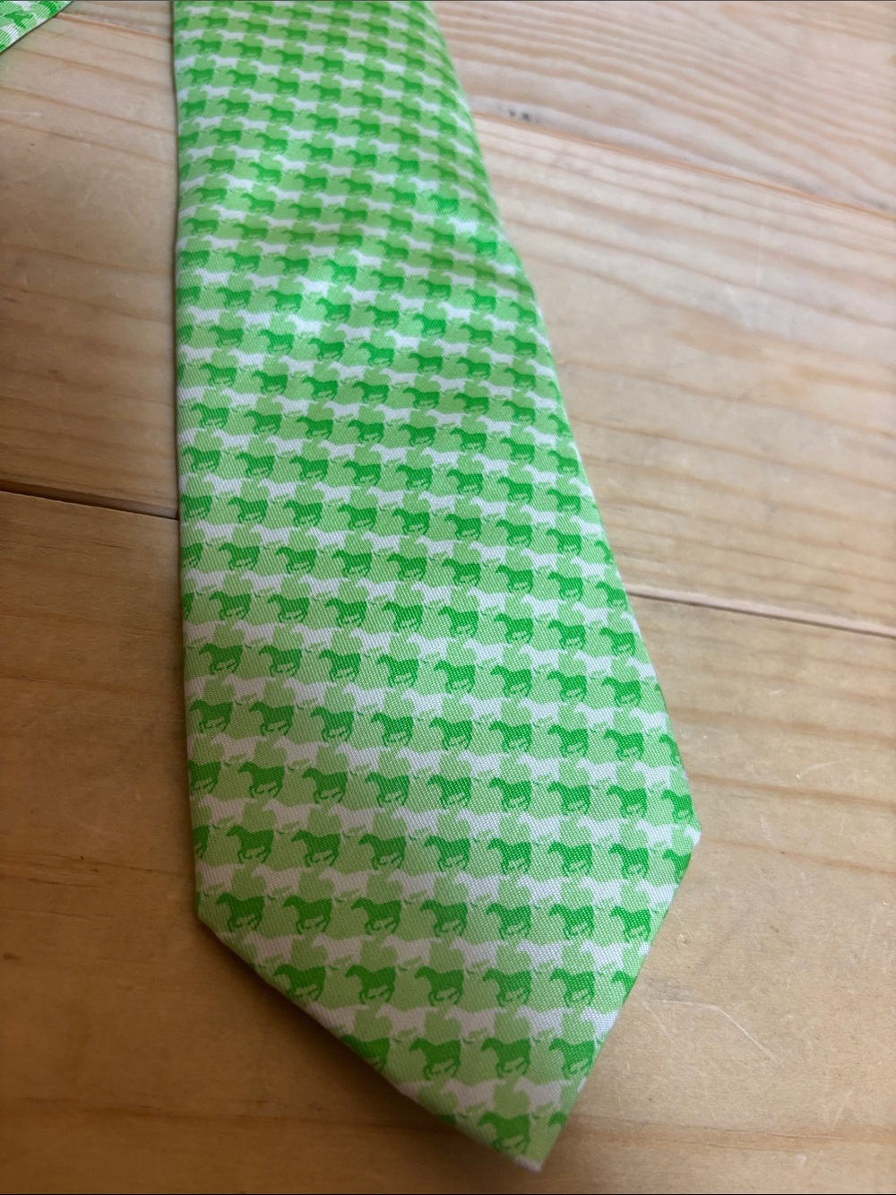 Vineyard Vines Kentucky‎ Derby Ian & Shep neck tie - Picture 3 of 9